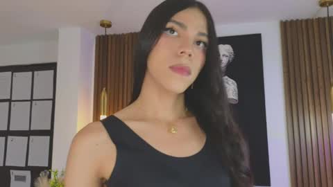 Sara online show from 04-28-26, 07:41