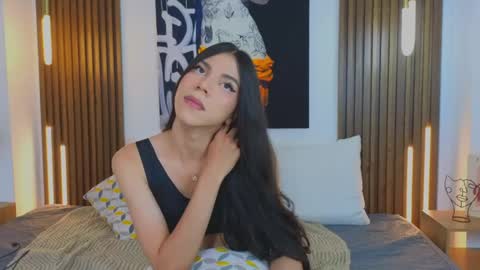 Sara online show from 04-29-26, 07:53