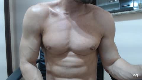 saradorj92 online show from 12-07-24, 07:16