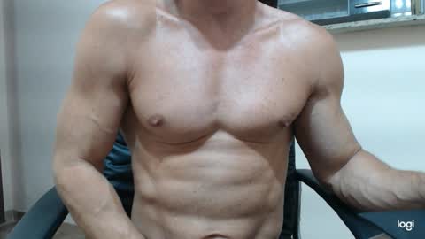 saradorj92 online show from 01-08-25, 05:59