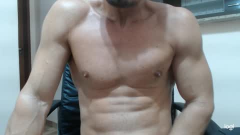 saradorj92 online show from 02-06-25, 07:56