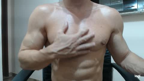 saradorj92 online show from 02-08-25, 07:26