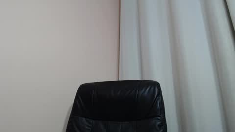 saradorj92 online show from 01-16-26, 02:37