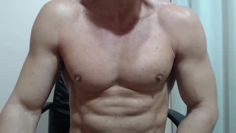 saradorj92 online show from 02-24-26, 02:31