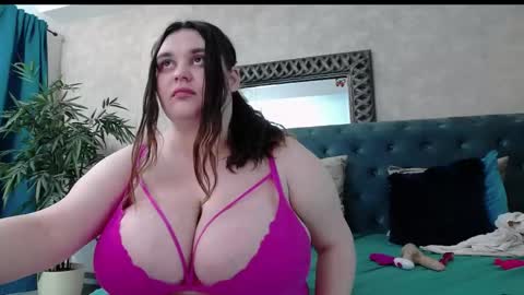 saraelise online show from 05-19-26, 05:19