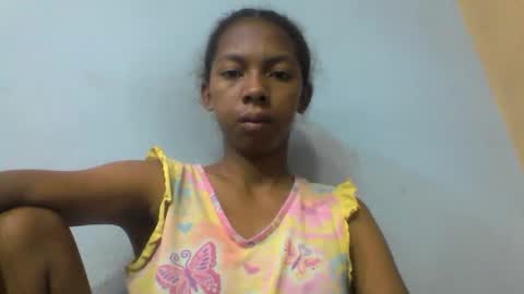 sarah146341 online show from 04-14-26, 05:13