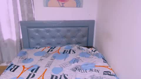 Snapshot of sarah_acero chatting on 09-26-25, 08:57 sarah online show from 09-26-25, 08:57