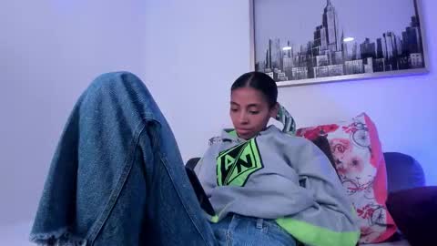 sarah_ashbourne online show from 10-15-25, 05:24