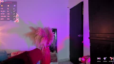 Sarah Valkiria  IG  Sar lanister online show from 02-04-25, 11:27