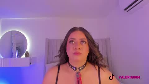 Sarah Bonneth online show from 03-09-25, 11:58