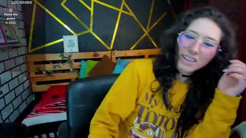 Sarah online show from 07-23-26, 12:25
