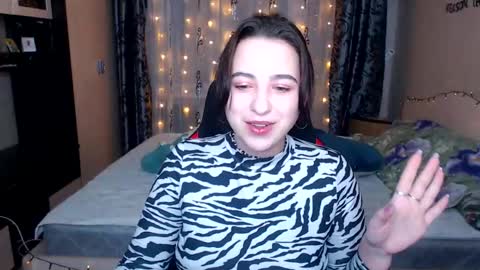 Yours Sarah online show from 02-08-25, 09:15
