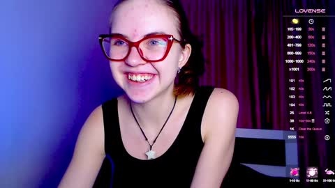 Snapshot of sarah_hs chatting on 12-21-24, 07:38 Sarah online show from 12-21-24, 07:38