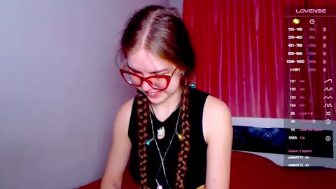 Snapshot of sarah_hs chatting on 01-01-25, 11:38 Sarah online show from 01-01-25, 11:38