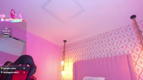 SARAH KEYS  online show from 09-29-25, 03:11