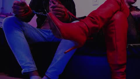 Sarah online show from 03-01-25, 01:11