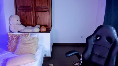 Sarah Independent model online show from 01-06-25, 03:53