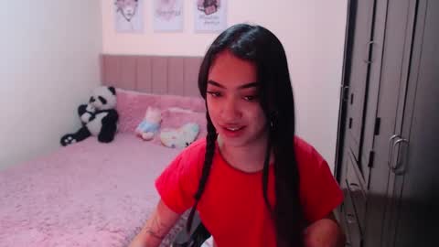 Sarah online show from 12-24-24, 02:54