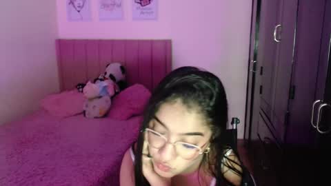 Sarah online show from 02-13-25, 01:40