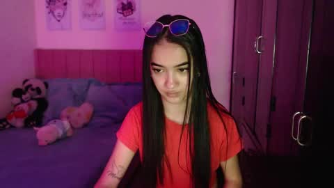 Sarah online show from 03-06-25, 05:33