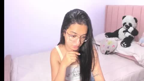 Sarah online show from 10-22-25, 12:33