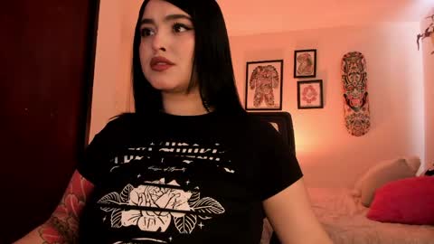   online show from 05-01-26, 01:16