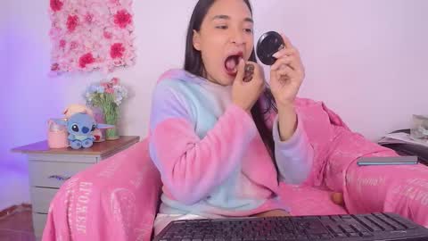 sarahajhoness online show from 03-11-26, 02:01