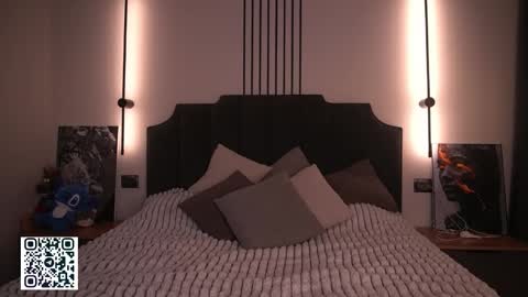 Sarah online show from 02-22-26, 05:00