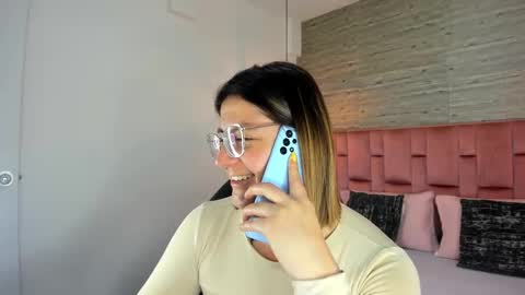 Sarah Deyvis online show from 09-23-25, 12:57