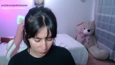 sarahdressler online show from 12-29-24, 03:33