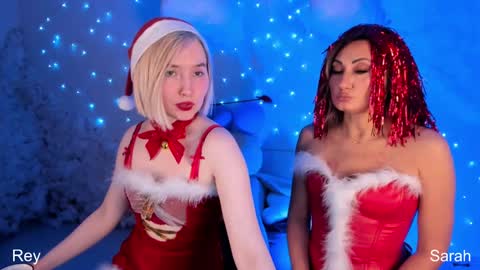 Divine Sarah NONUDE model online show from 12-15-24, 03:53