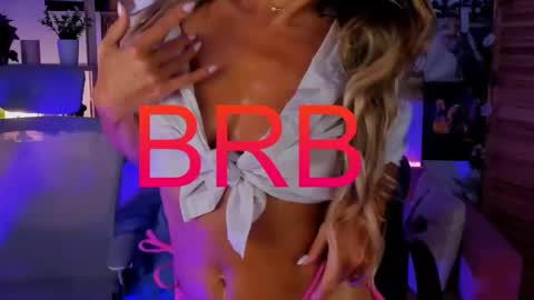 Divine Sarah NONUDE model online show from 10-10-25, 11:31