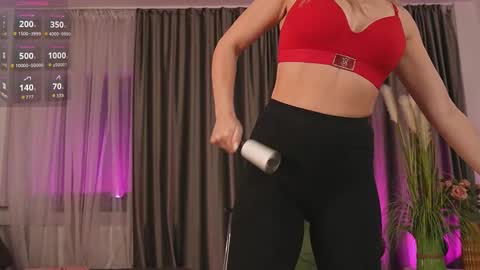 Sarahjadore online show from 11-30-25, 07:40