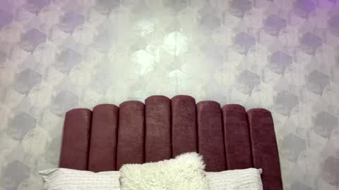Snapshot of sarahjenkinx chatting on 05-19-26, 12:33 Sarah Jenkin online show from 05-19-26, 12:33