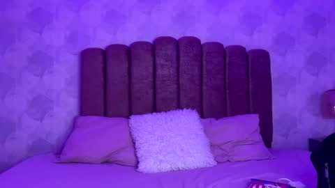 Snapshot of sarahjenkinx chatting on 06-03-26, 12:19 Sarah Jenkin online show from 06-03-26, 12:19