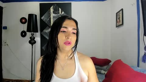 Snapshot of sarahjey chatting on 04-29-26, 05:06 SARAHJEY online show from 04-29-26, 05:06