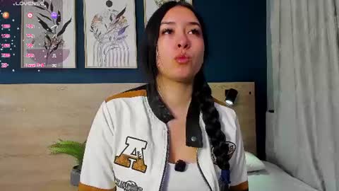 Sarah online show from 07-24-26, 12:03