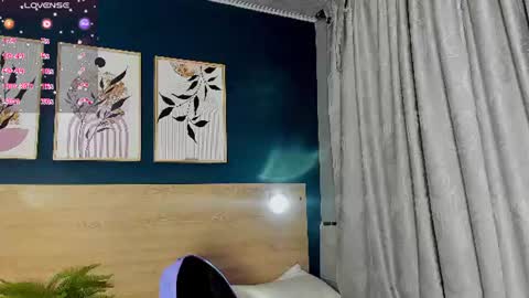 Sarah online show from 07-25-26, 11:52