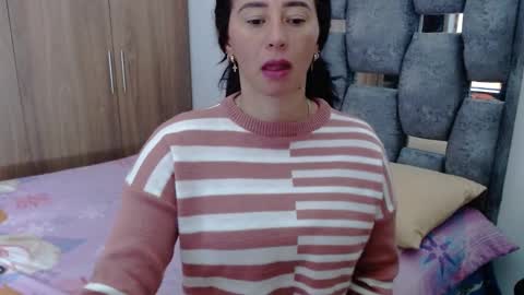 Lia online show from 02-14-25, 12:36