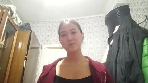 Sara online show from 11-07-25, 02:28