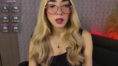 Sara jones   online show from 03-02-26, 11:17