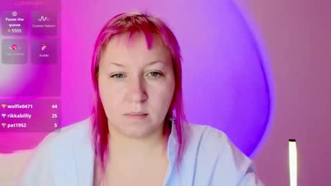 Snapshot of sarakatherin chatting on 01-17-25, 06:47 Sara online show from 01-17-25, 06:47