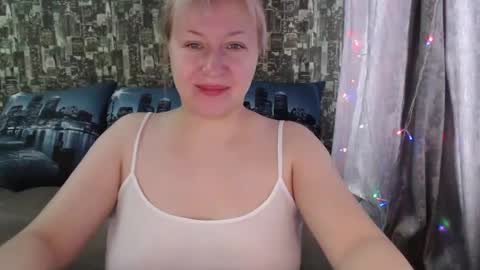 Snapshot of sarakatherin chatting on 01-30-25, 07:29 Sara online show from 01-30-25, 07:29