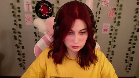 Sara online show from 12-24-24, 01:28