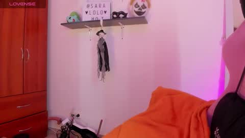 sara  online show from 10-21-25, 12:33