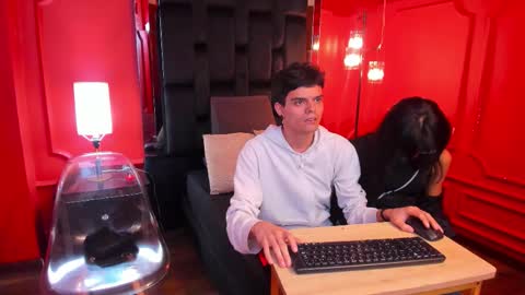 Sara and Edward online show from 10-28-25, 03:10