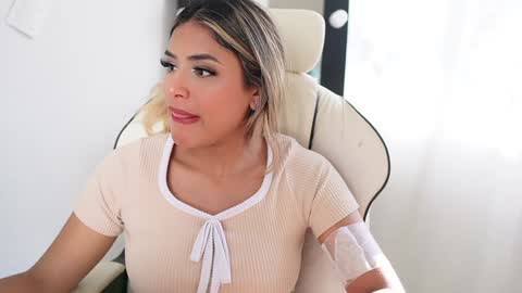 Sara online show from 01-21-25, 10:08