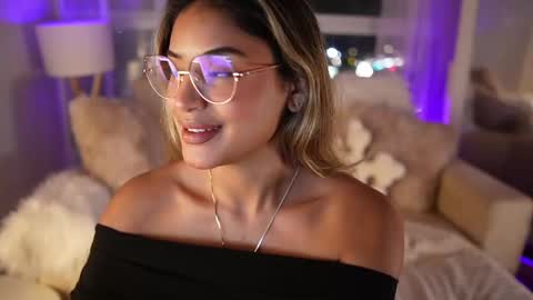 Sara online show from 03-04-25, 11:54