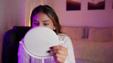 Sara online show from 10-17-25, 11:51