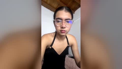 Snapshot of sarasaenz999 chatting on 03-04-26, 10:38 sarasaenz999 online show from 03-04-26, 10:38